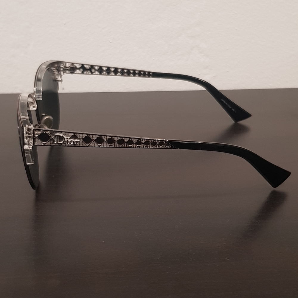 Dior Sunglasses - Picture 3 of 5